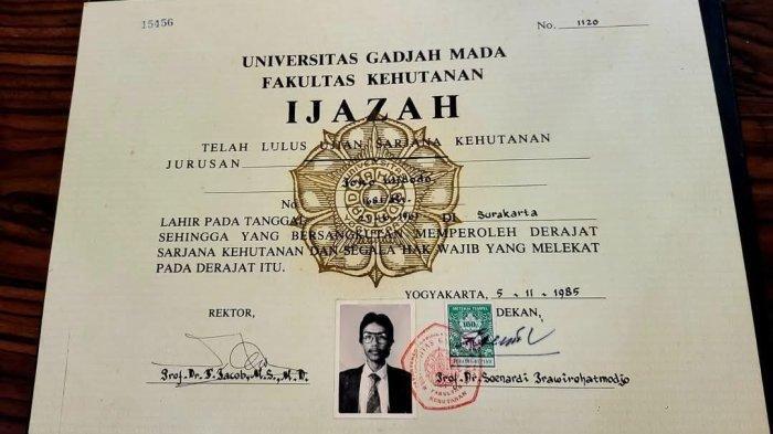 Foto-ijazah-Presiden-RI-ke-7-Joko-Widodo-Jokowi-yang-diunggah-oleh-relawan-PSI